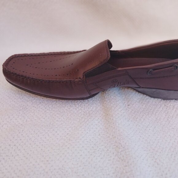 Mens all leather slip on loafers. - Picture 9 of 9